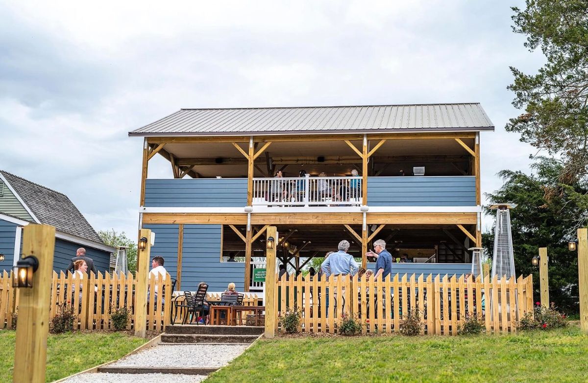 The Williamsburg Winery 🍇 Wineries & Vineyards for Sale