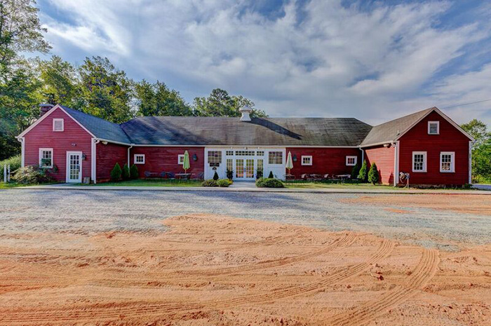 Grassy Creek Vineyards & Winery